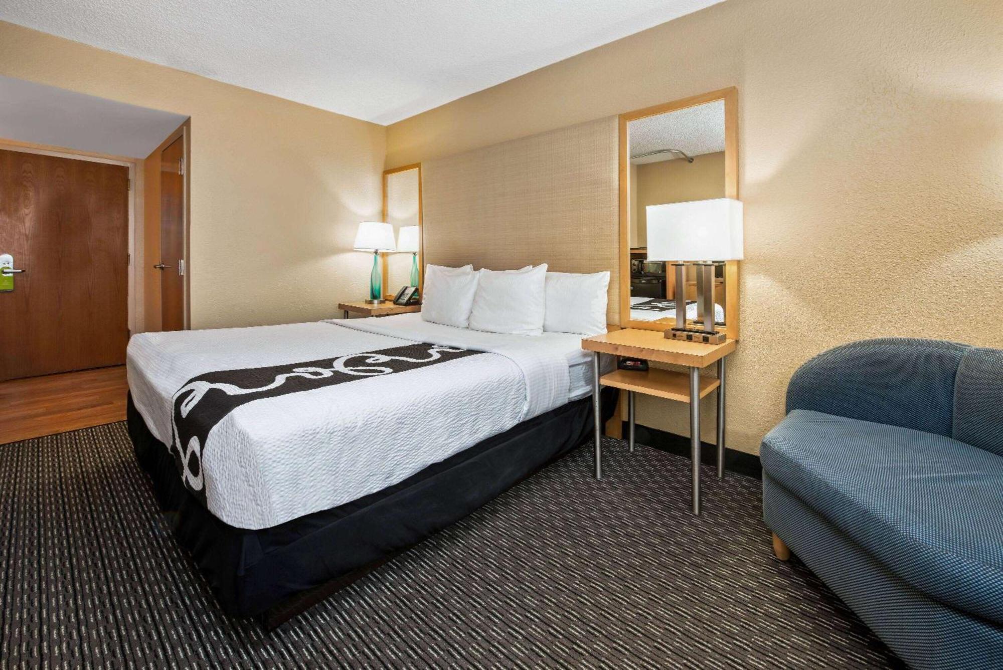 La Quinta By Wyndham West Palm Beach Airport Exterior photo
